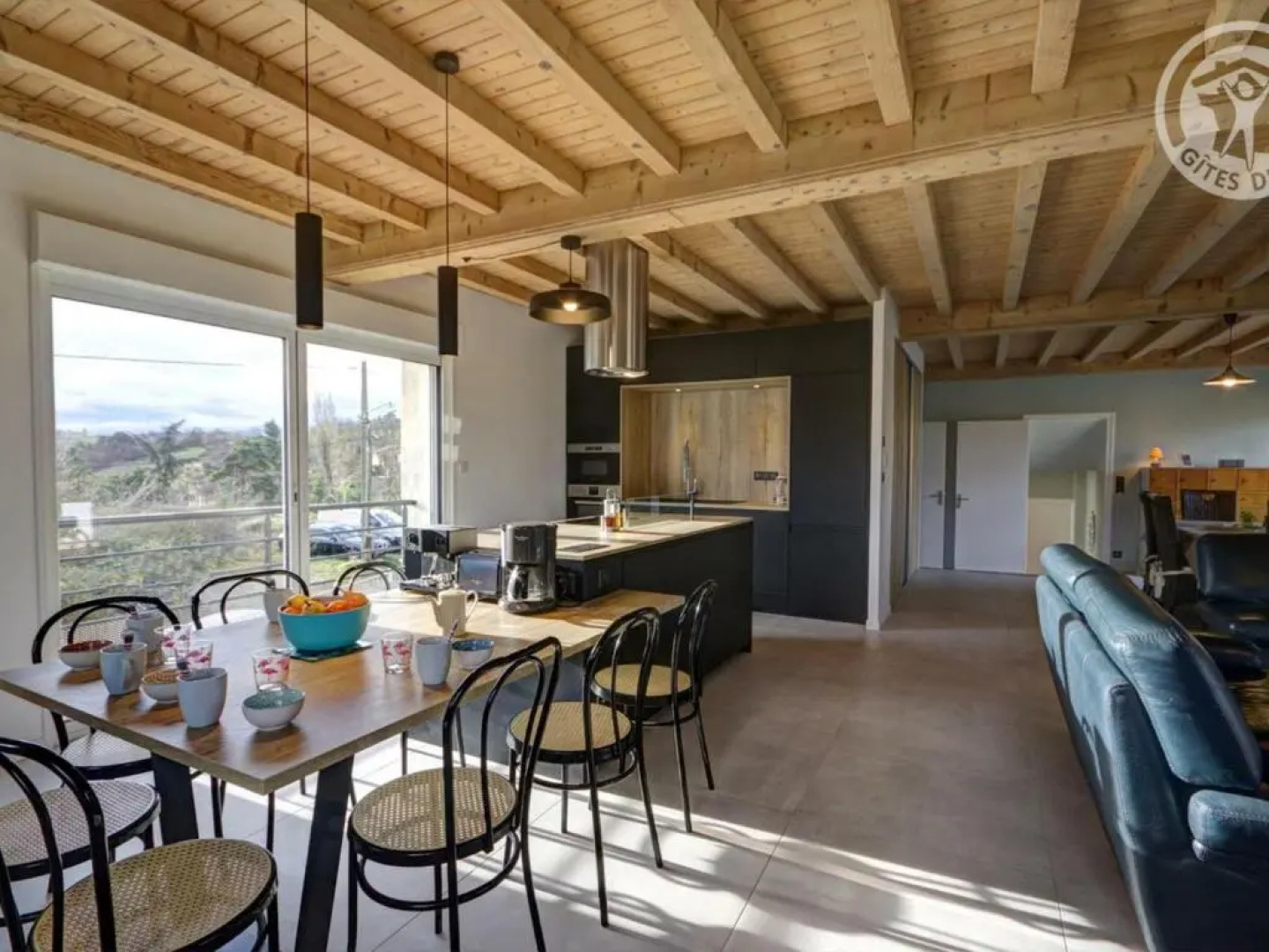 Gîte Saint-Just-Saint-Rambert, 5 pièces, 8 personnes - FR-1-496-195