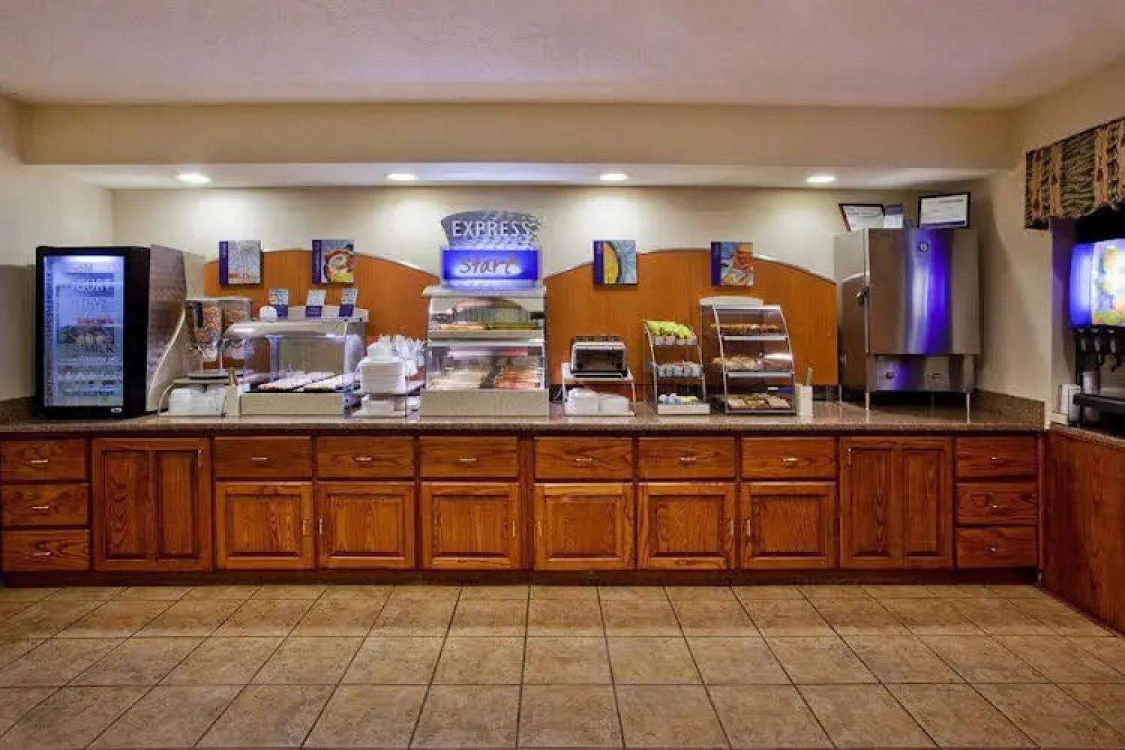 Holiday Inn Express Dillard