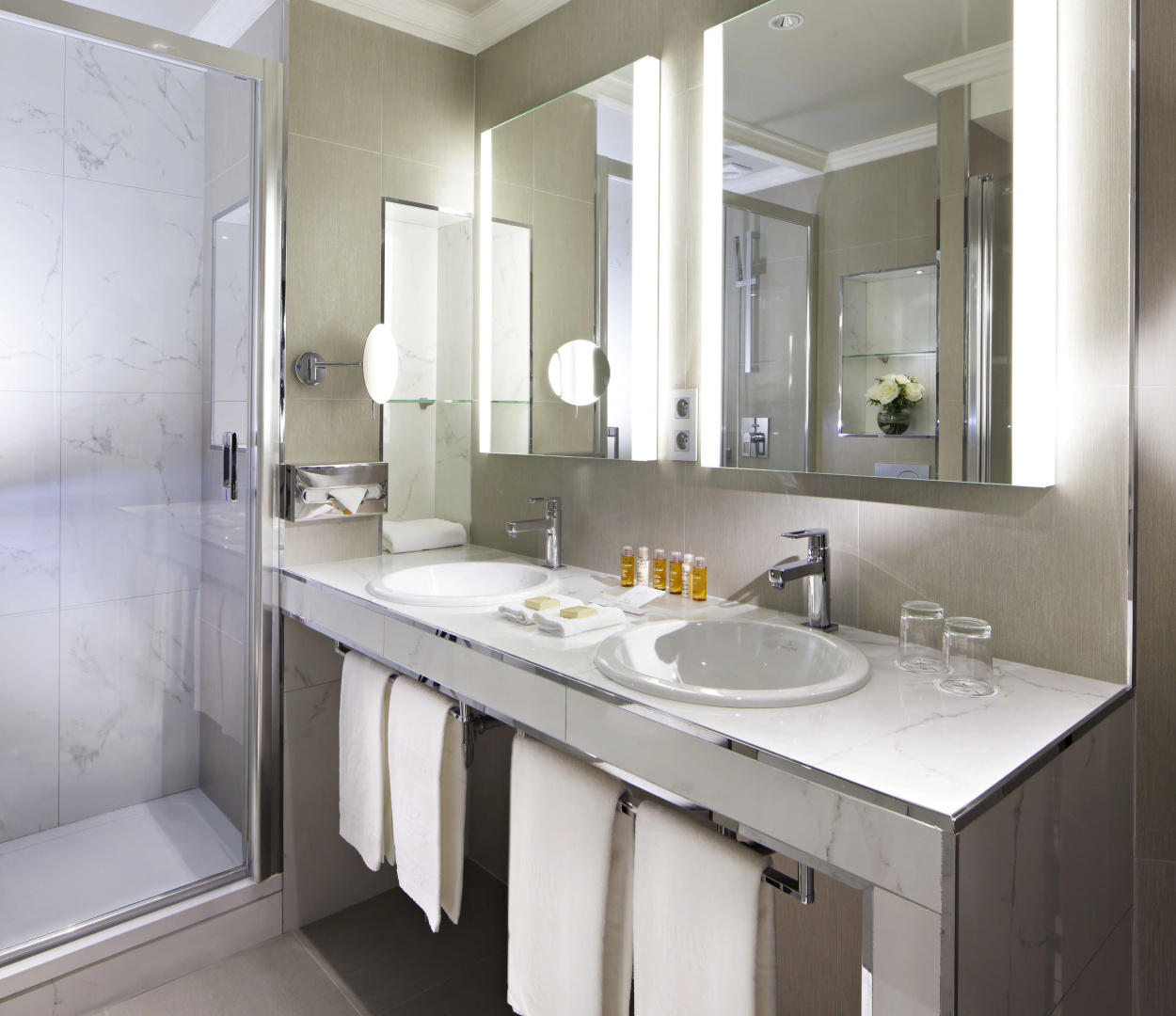 Hotel Rochester Champs Elysees