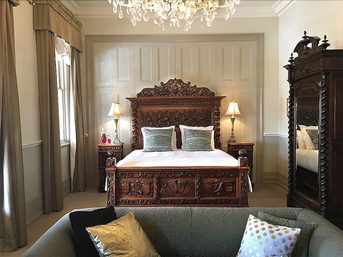 The Empyre Boutique Hotel