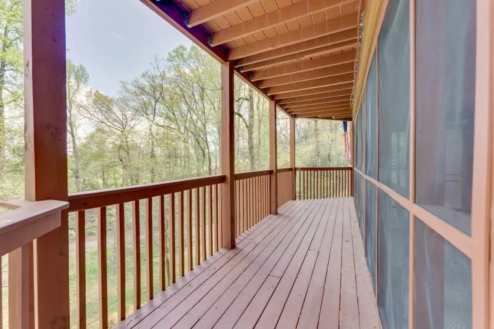 Sage Grass Retreat Wears Valley Cabin w Hot Tub Game Room Wraparound Deck