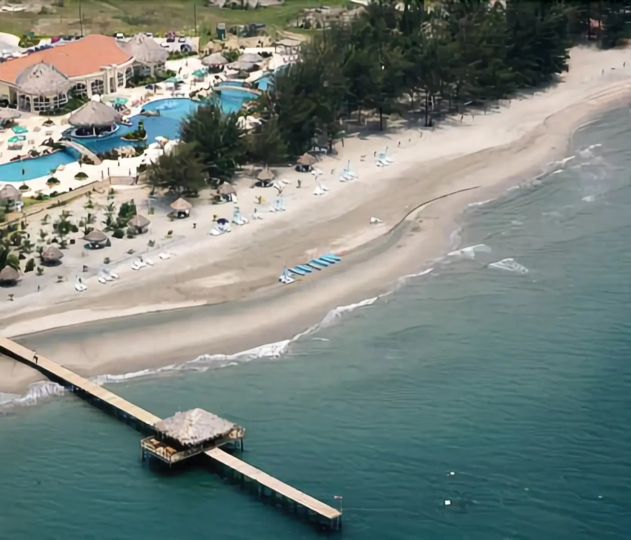 La Ensenada Beach Resort - All Inclusive