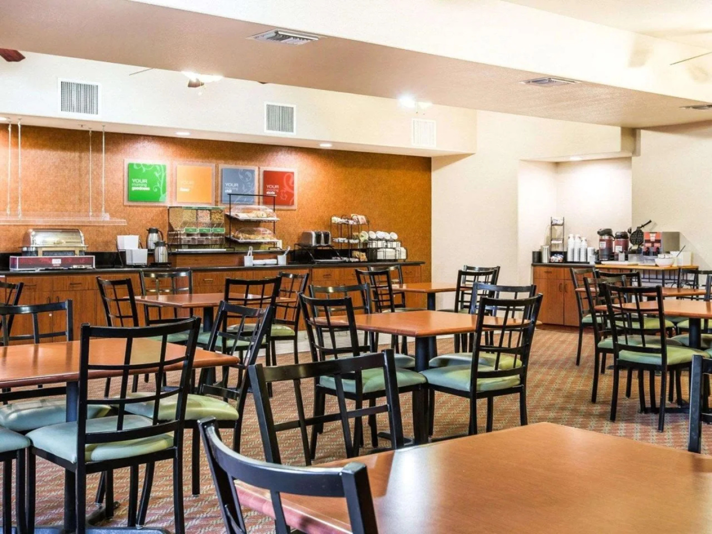 Comfort Inn & Suites Galt - Lodi North