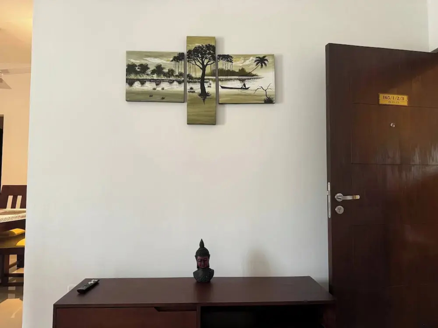Family-friendly 3BR Apartment in Serene Malabe