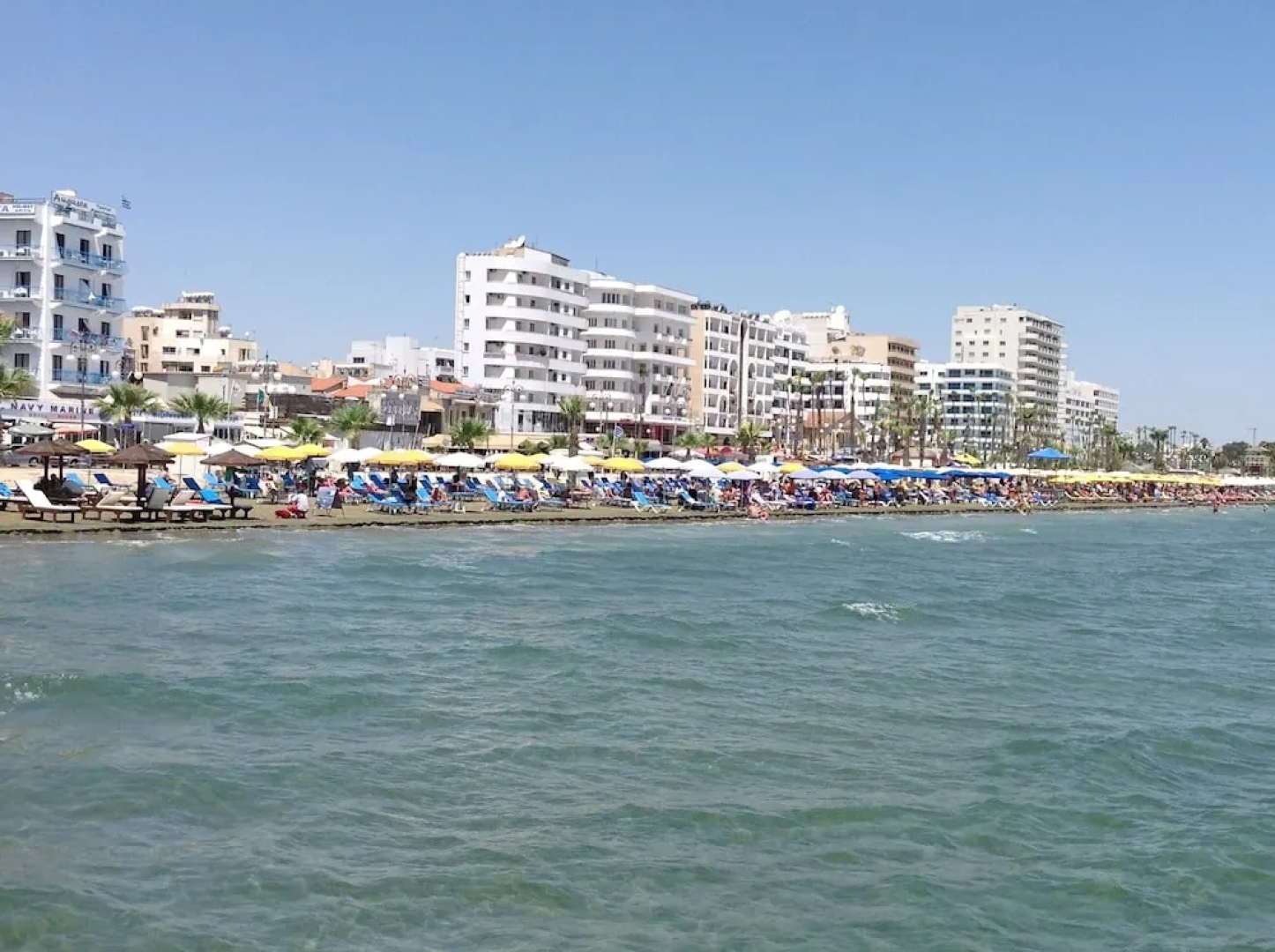 2 bed apt Overlooking Pool -tersefanou, Cyprus