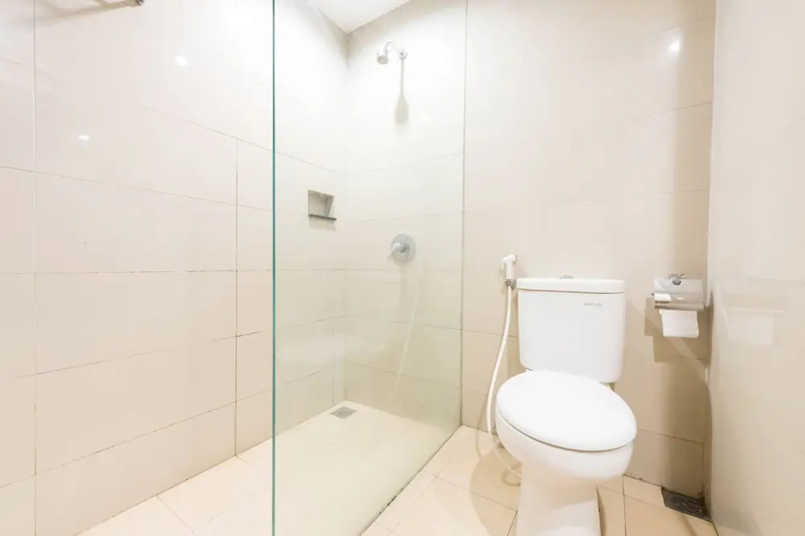 Airy Tengah Merdeka Barat 428 Pontianak