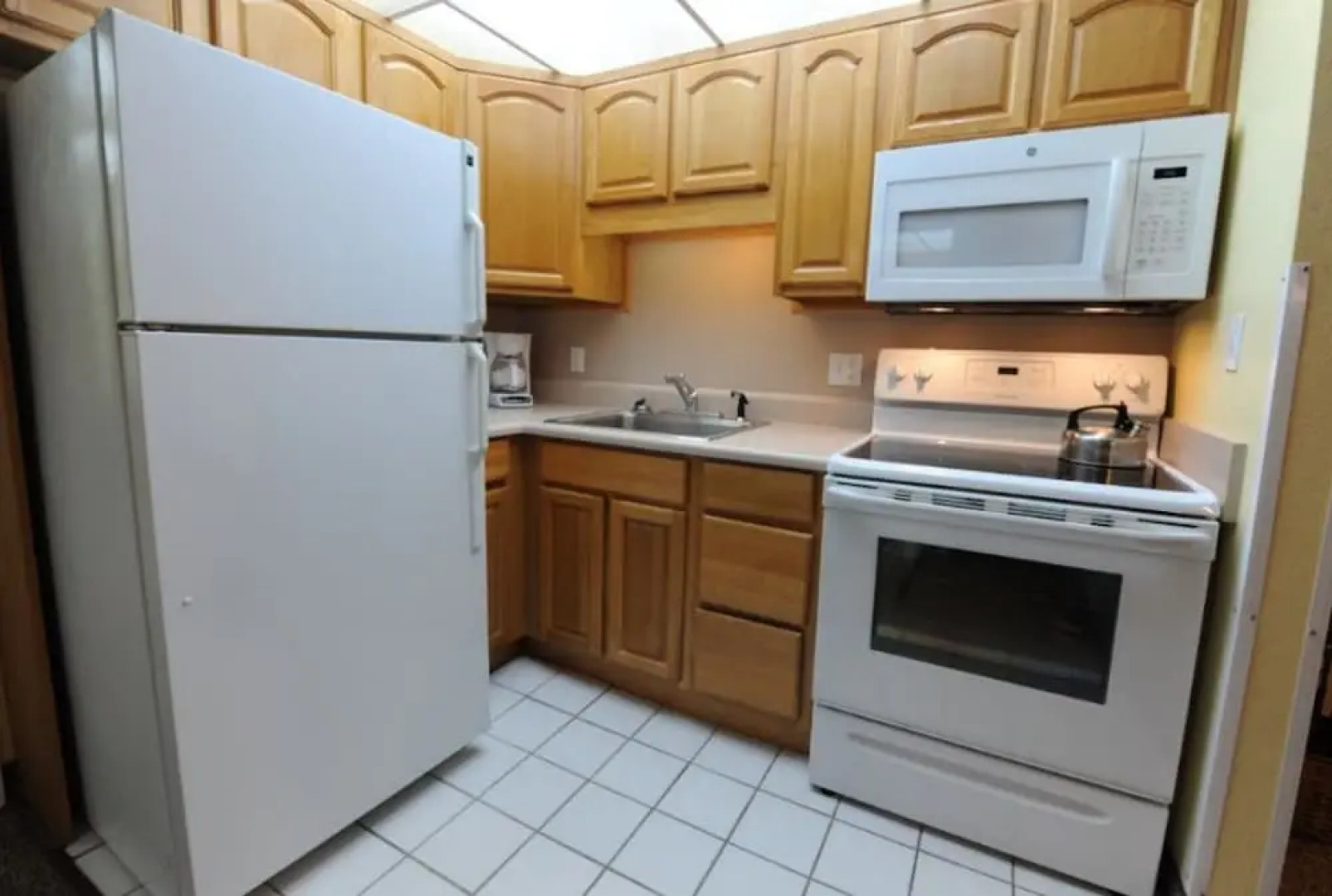 Destin Holiday Beach Resort