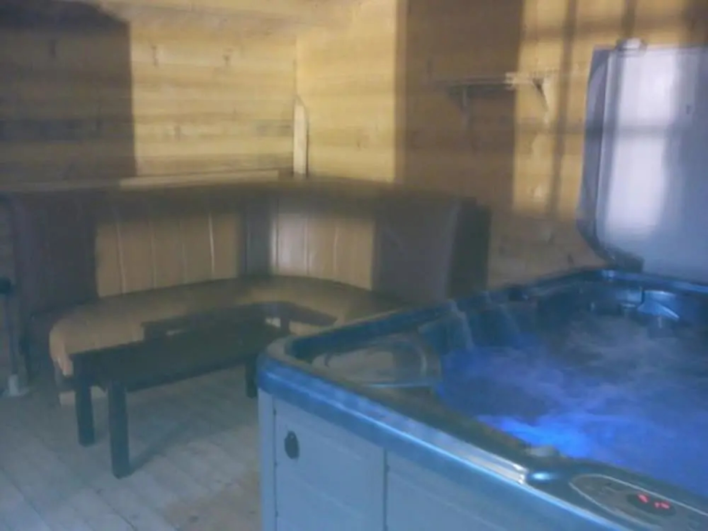 Leigh House Bed and Breakfast