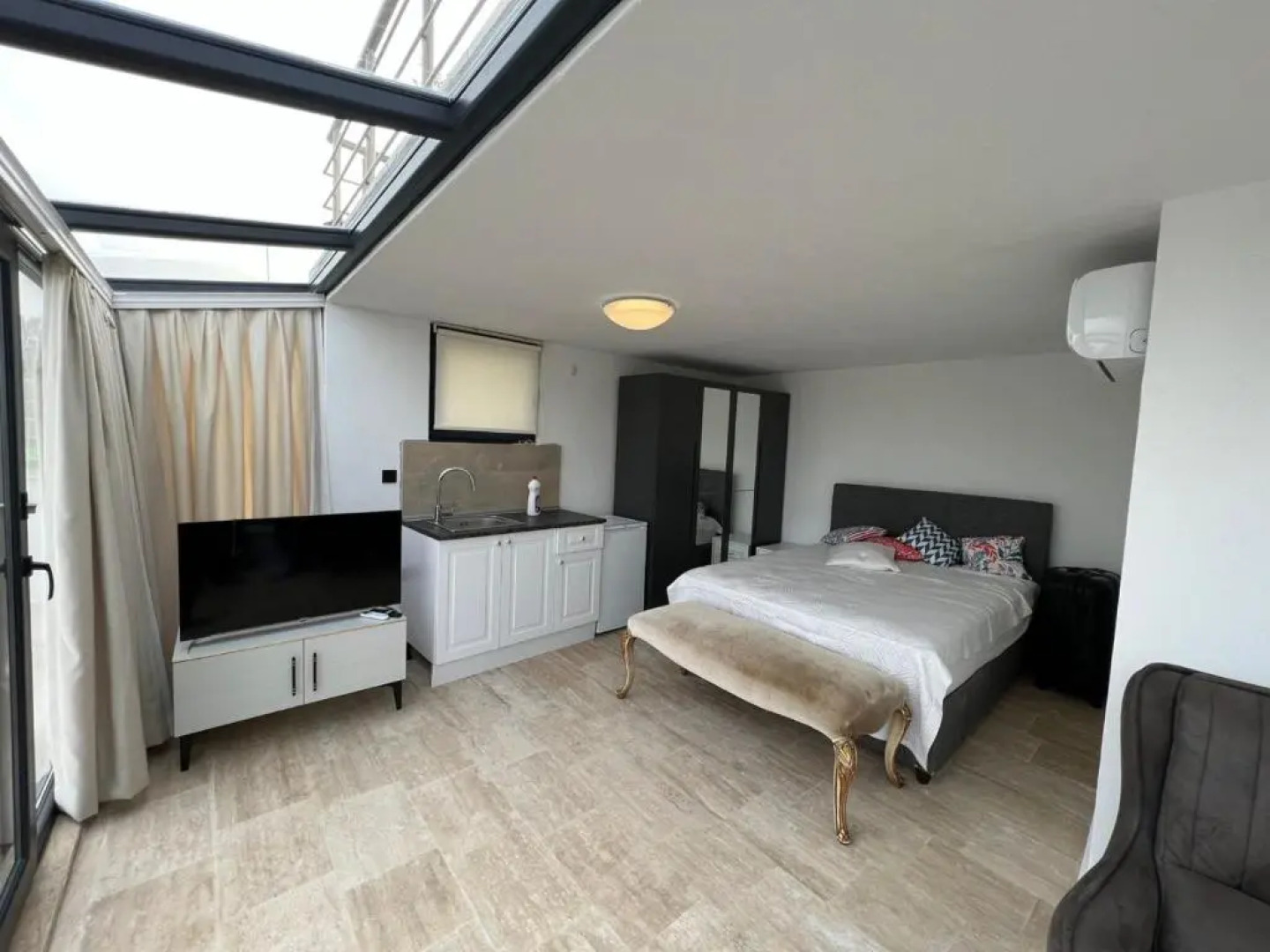 House Within 5 Min Walk to Beach in Akyarlar