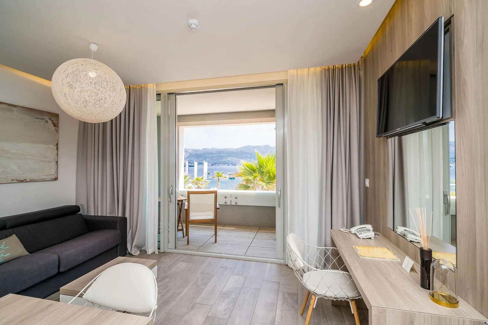 Kalamota Beach House