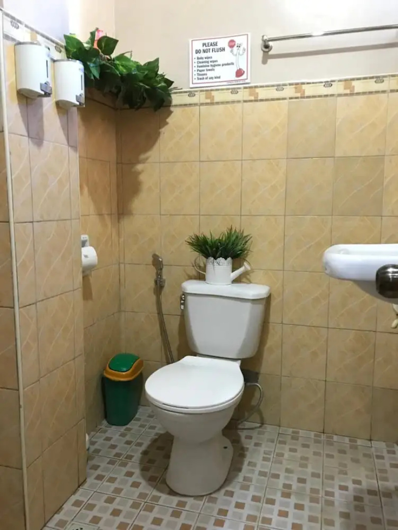 Palompon Traveler's Lodge