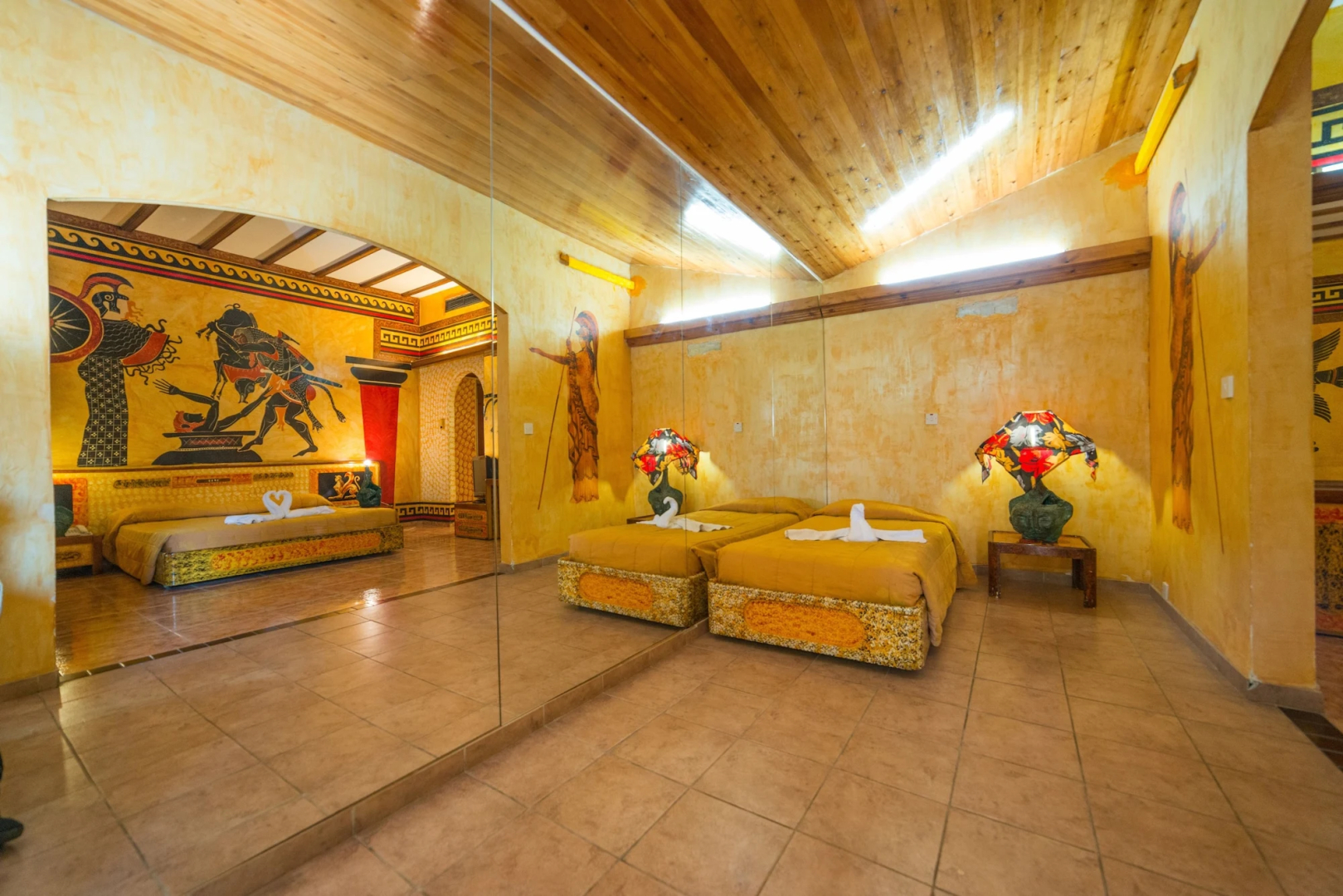 Roman Boutique Hotel