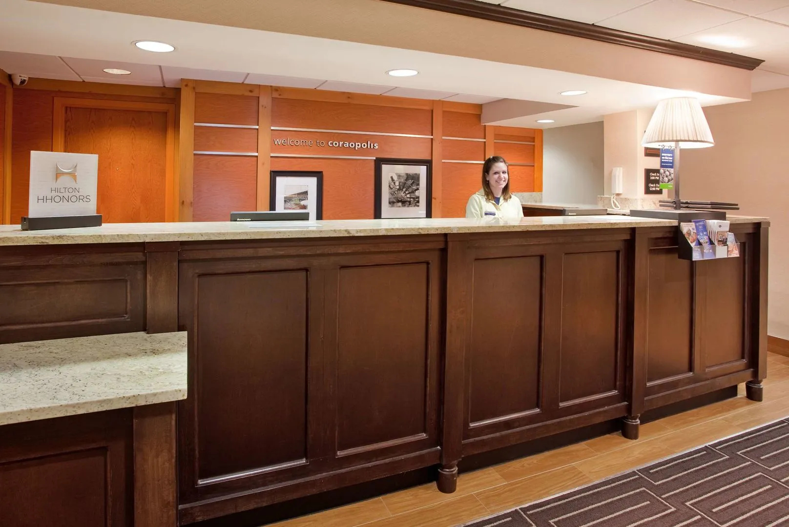 Pittsburgh Airport Inn and Suites