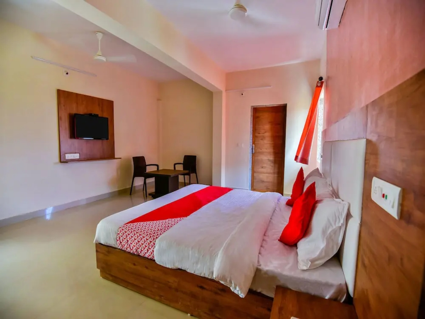 OYO 13911 Shyam Sundri Resort