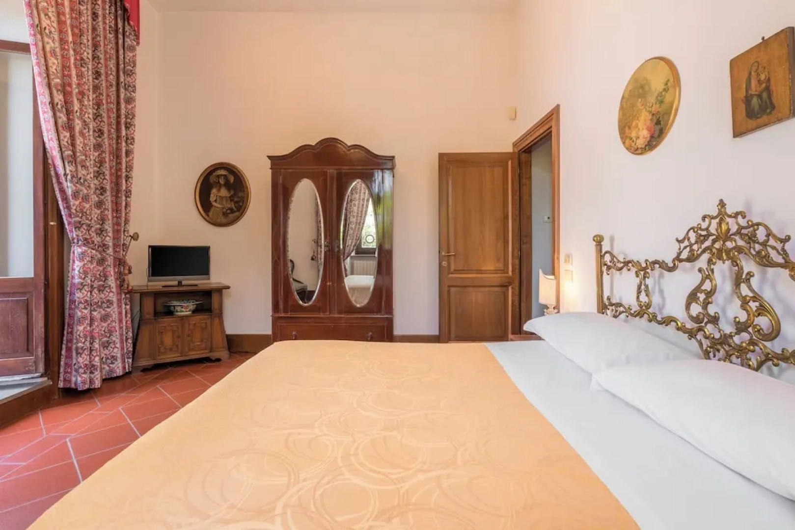 Villa Recanati, Val D' Orcia, Private Pool, Jacuzzi, Wifi