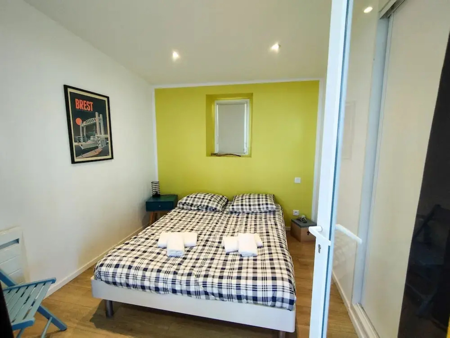 Superb Villa With sea View Near the Beach