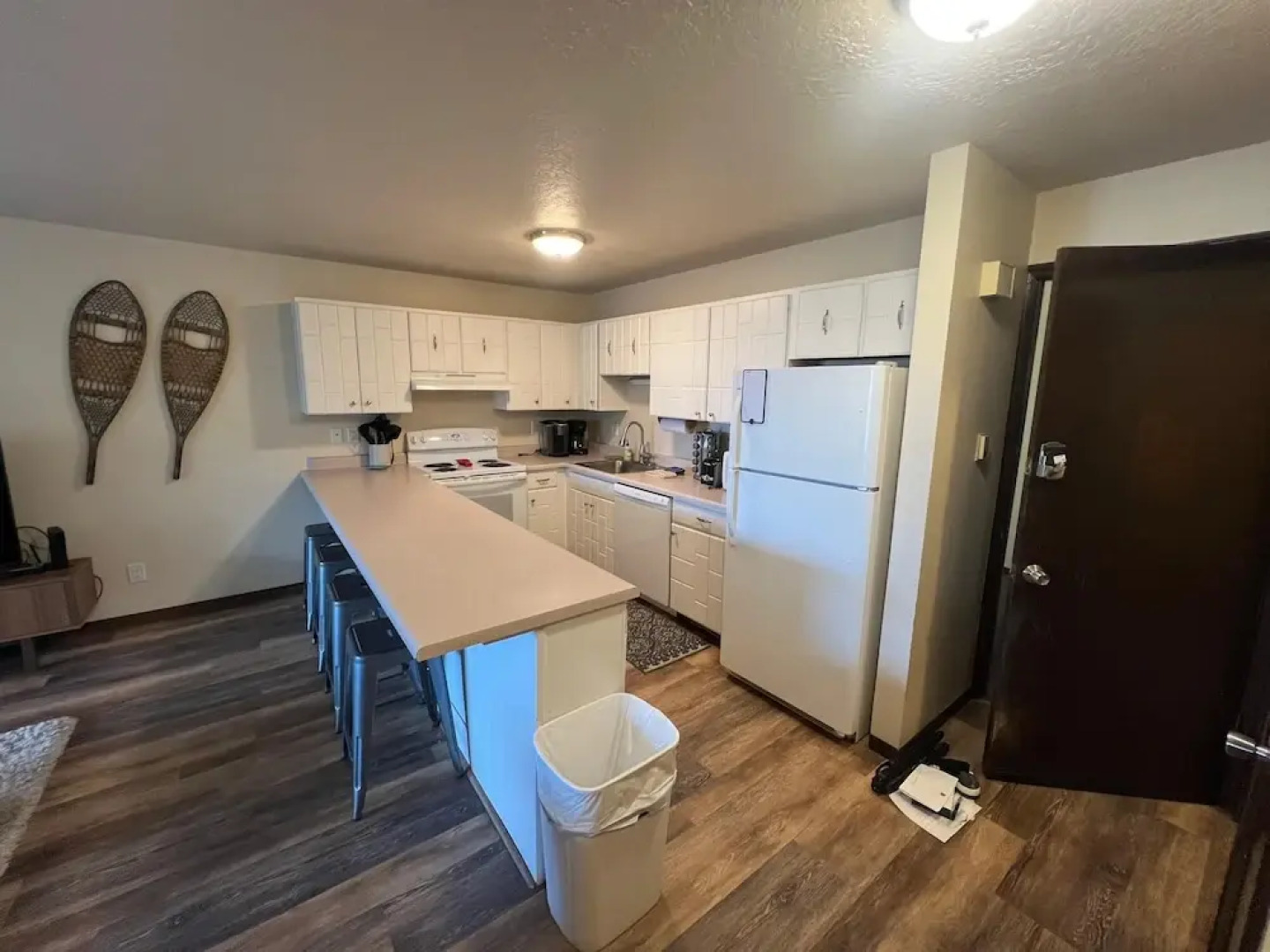 Dillon Valley East 2 Bed 2 Bath Dvjt