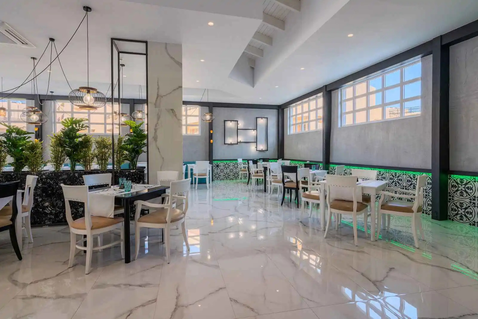 Delfina Tropic Beach