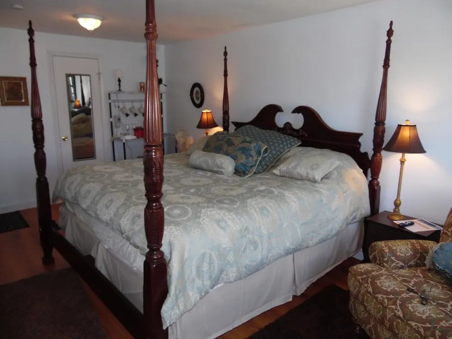 The Queen Anne House Bed and Breakfast