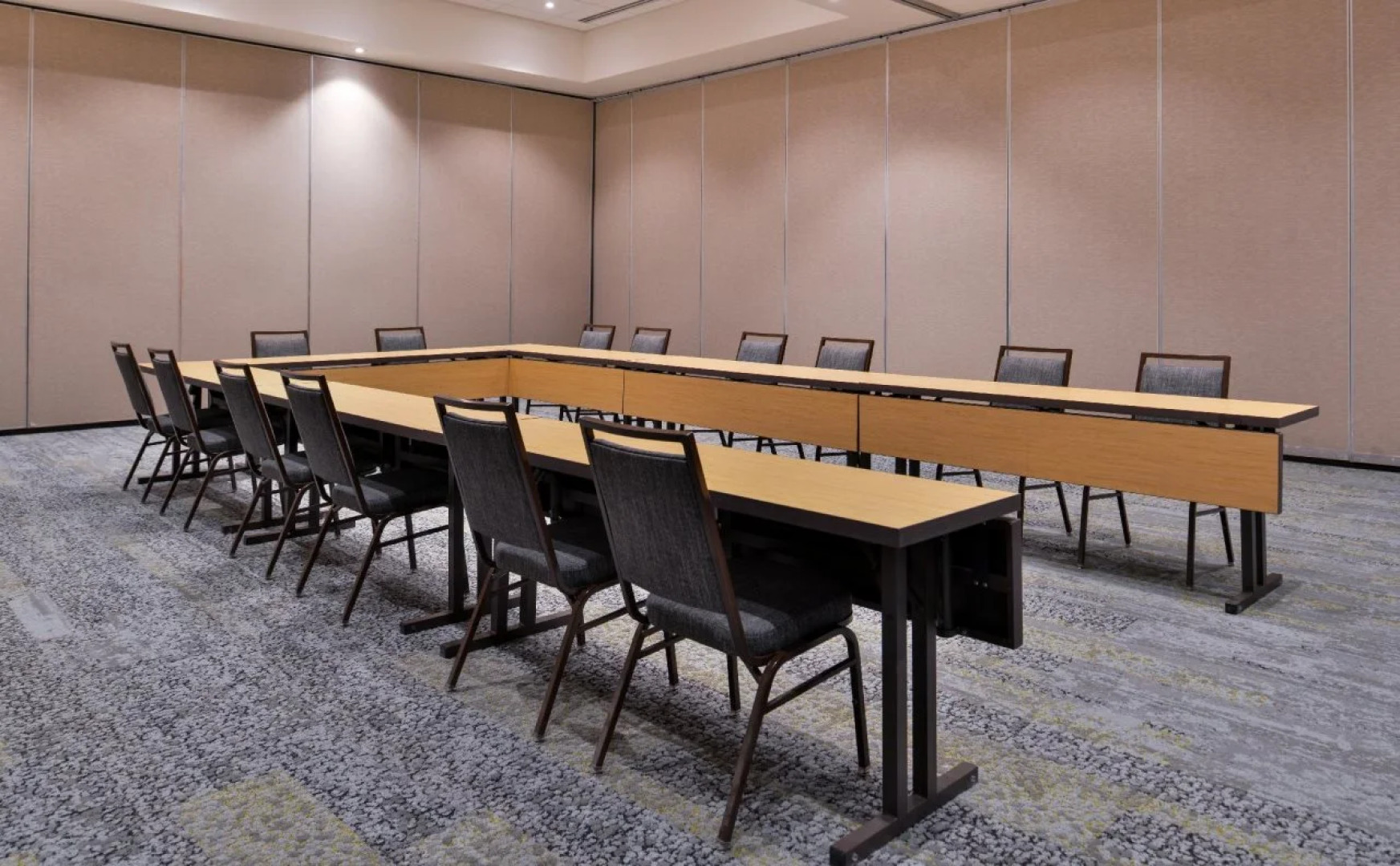 Courtyard by Marriott Edina Bloomington