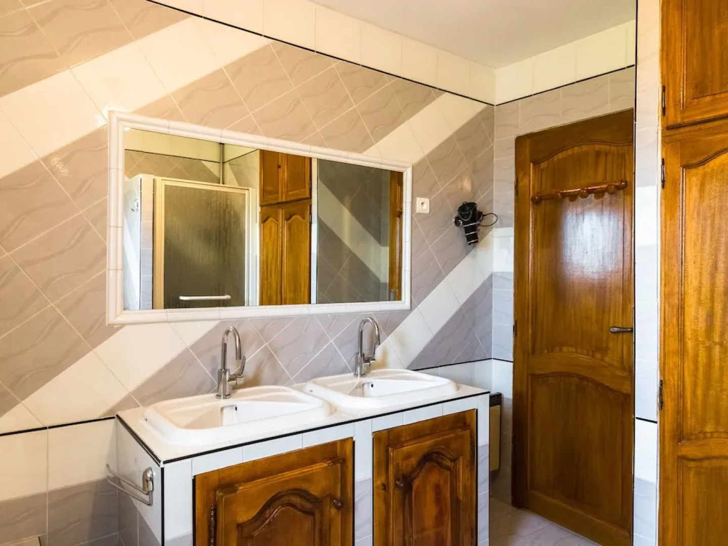 Villa, a True Paradise for the Children, With Private Swimming Pool and Large Grass Garden!