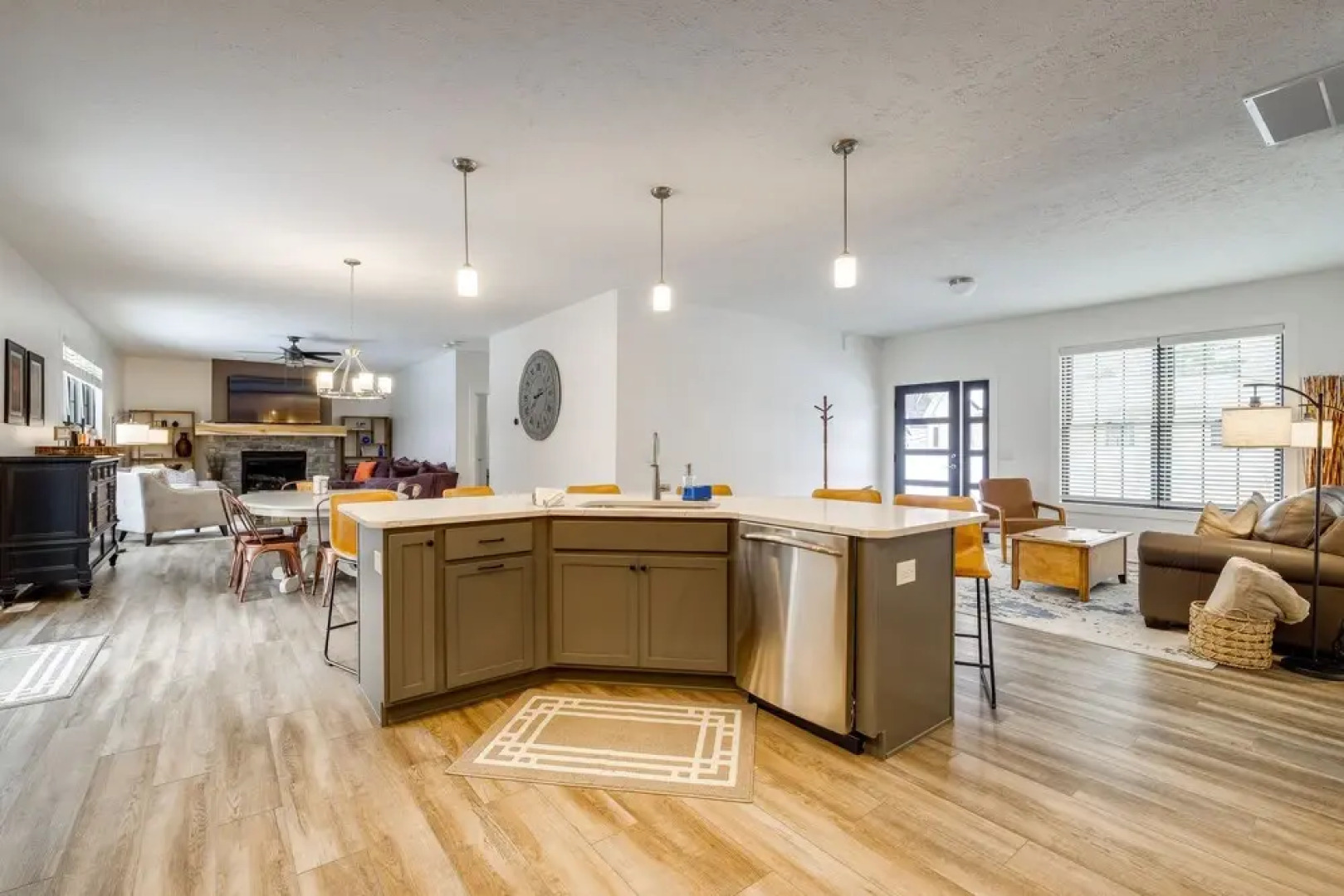 Bellaire Escape: Ski Schuss Mtn, Walk to Shorts!