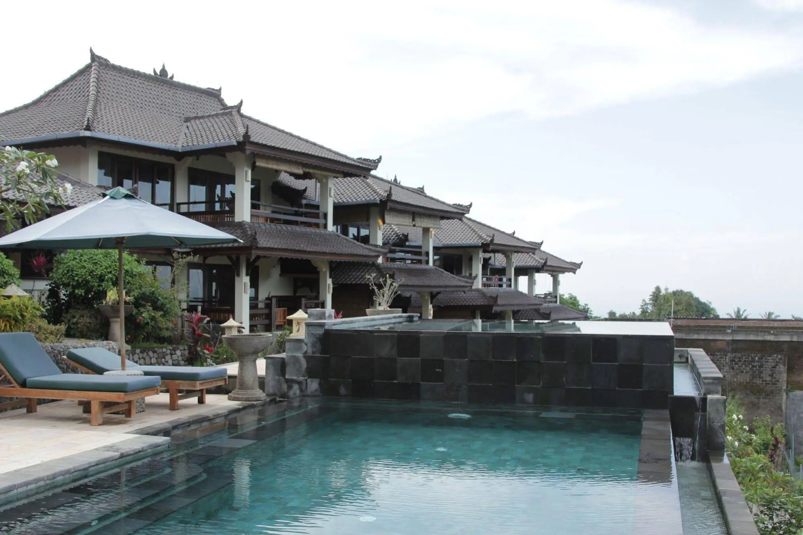 Rinjani Lodge