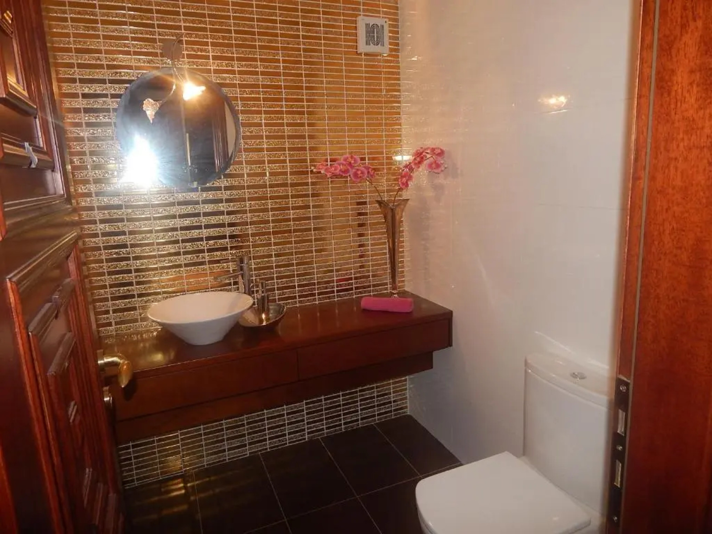 Peggy's Villa-House with private pool 25' from Athens Intl Airport