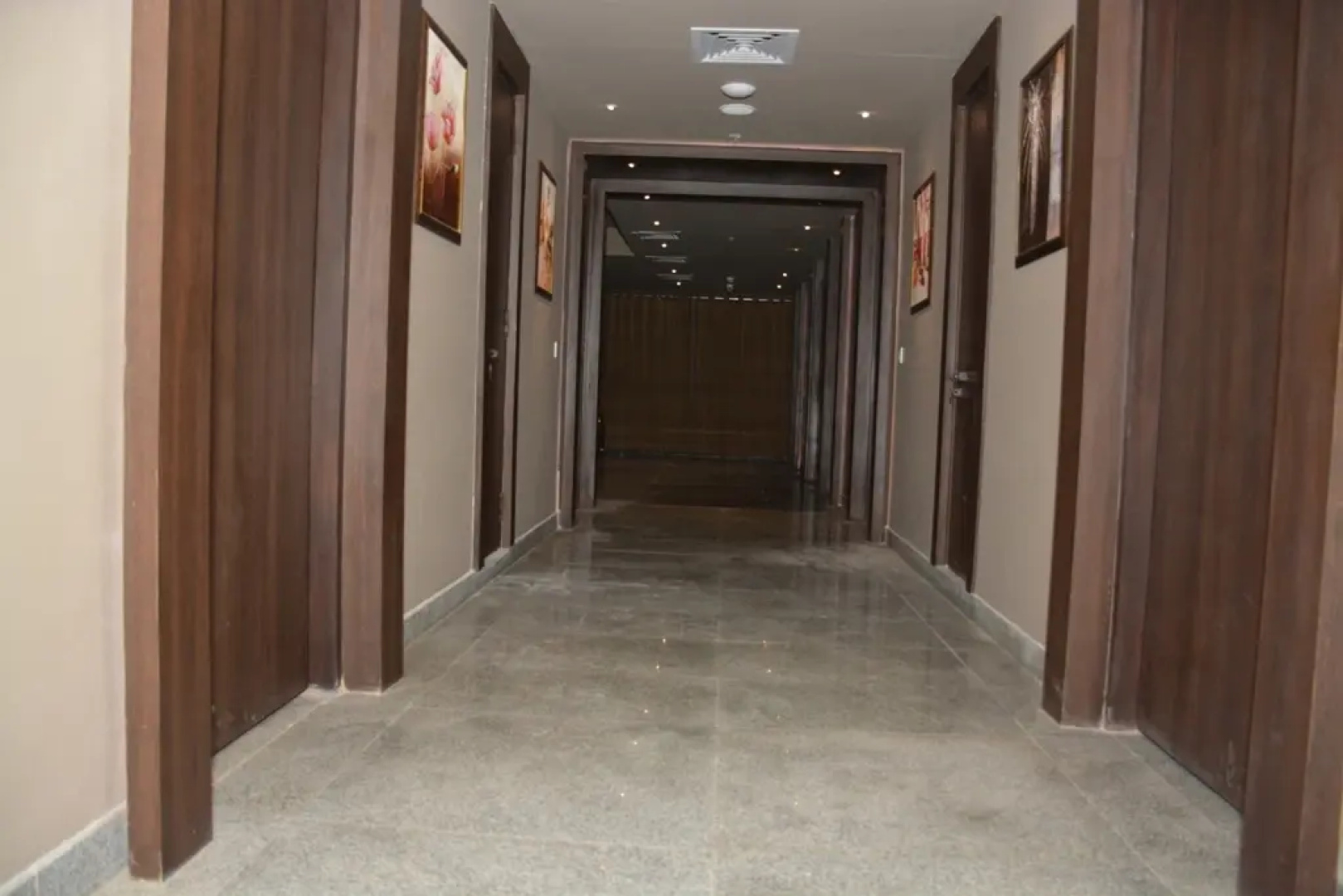 Hide Away Suites