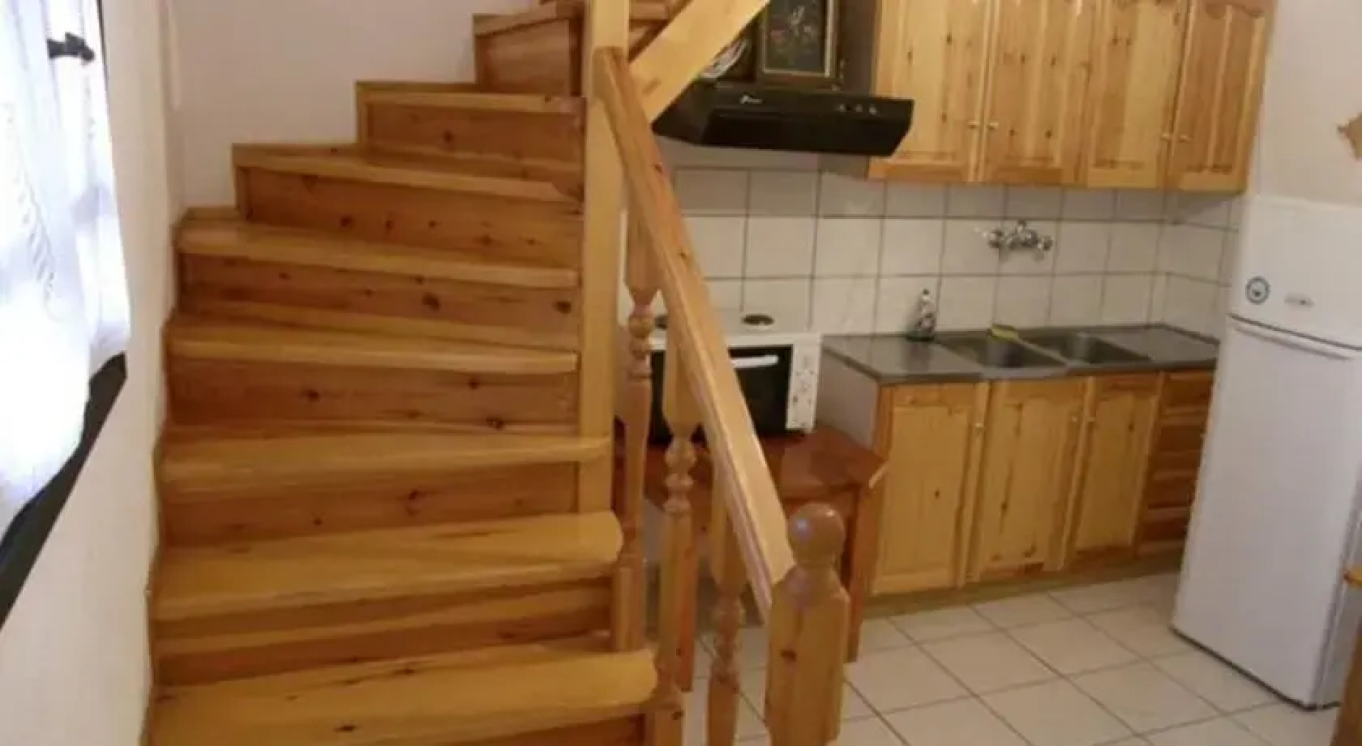 Holiday Mesovouni Farm House