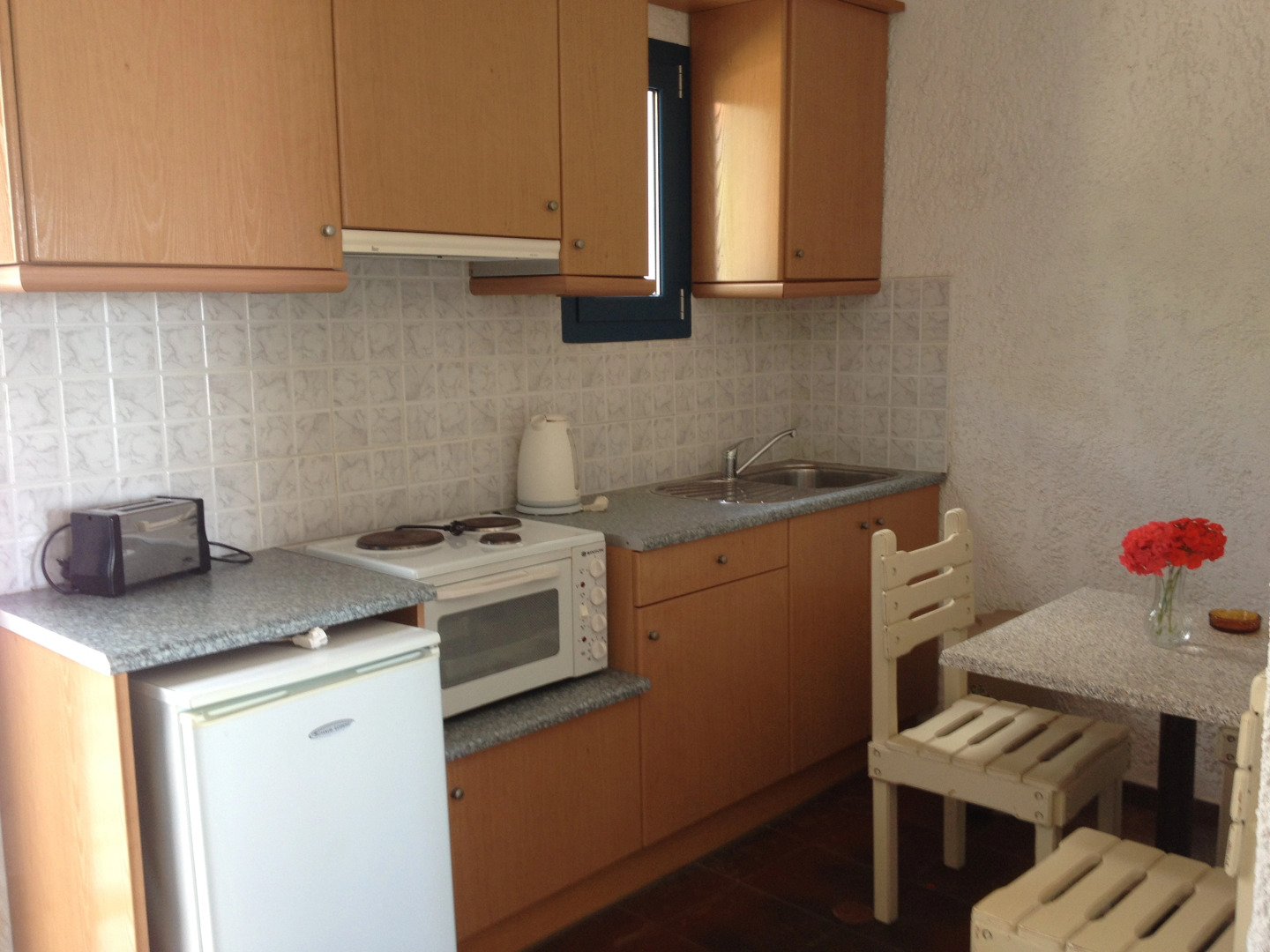 Metaxatos Apartments