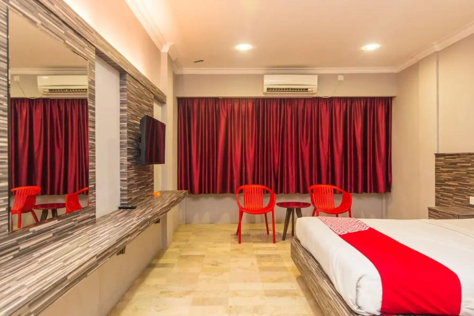 Kita Hotel