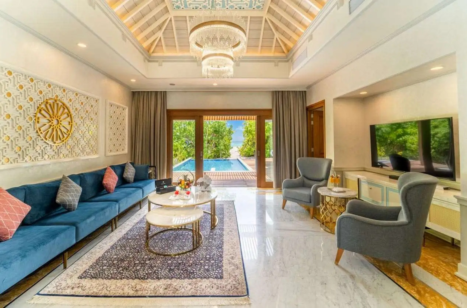 The Signature Collection by Hideaway