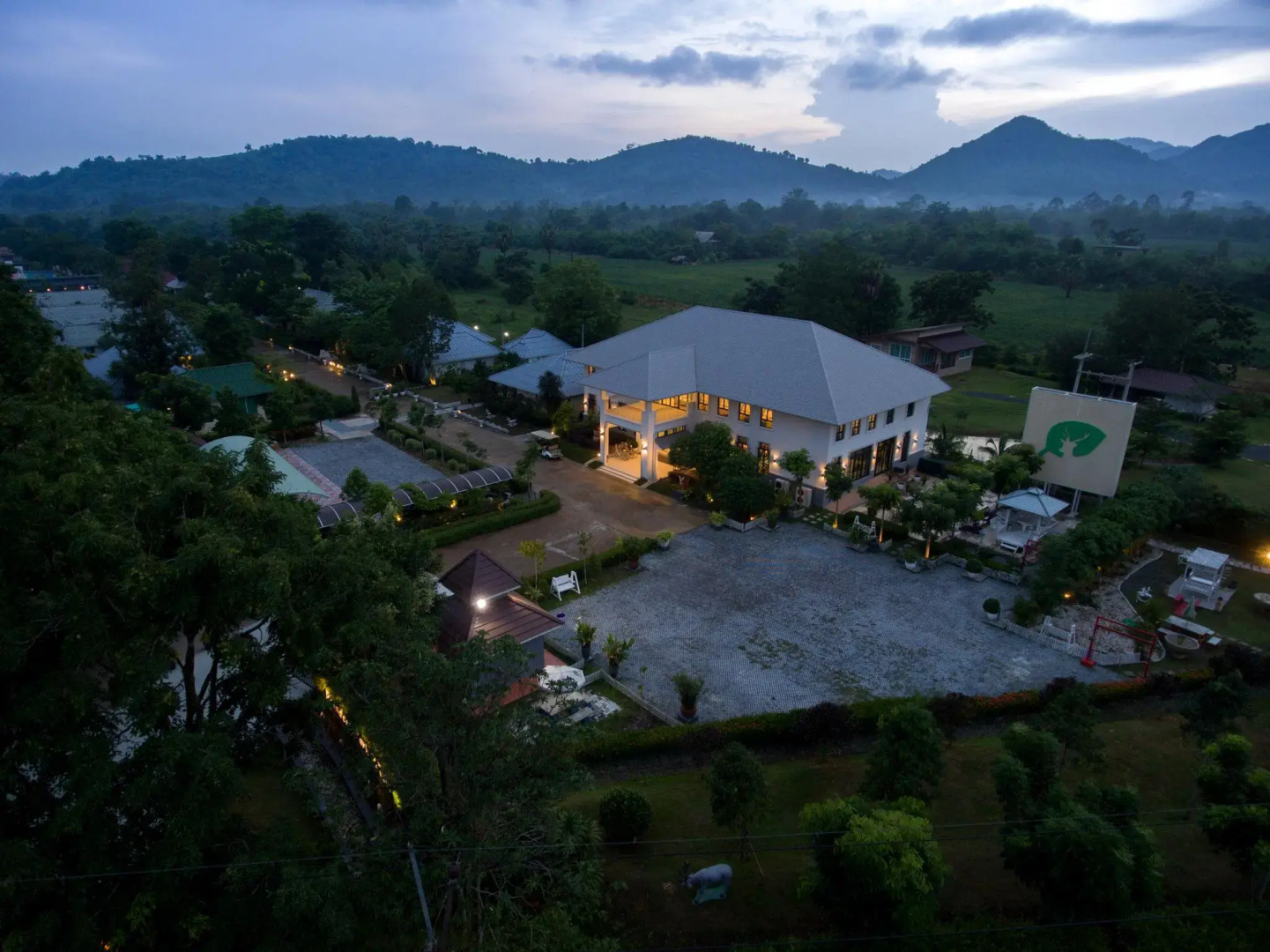 Reindeer Park Resort