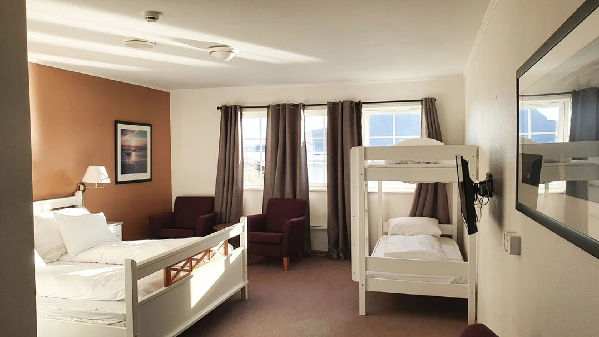 Hustadvika Guesthouse