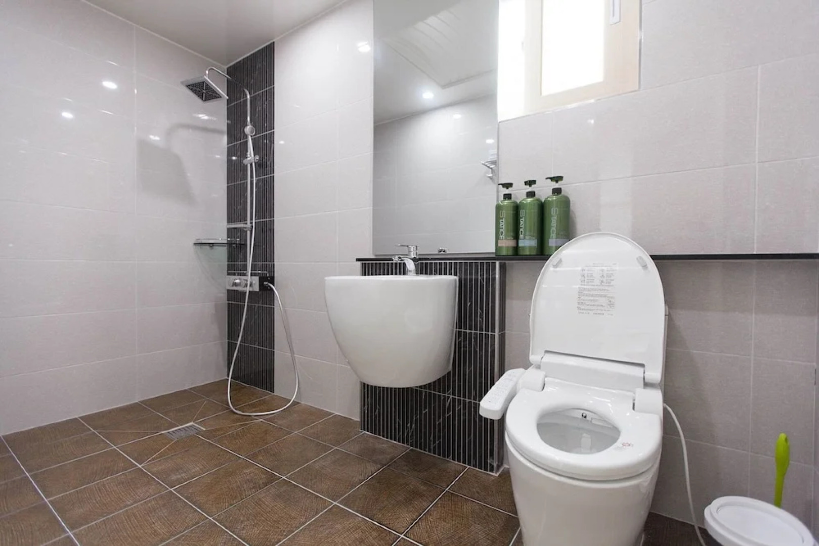 P-237 Spa & Pool Villa