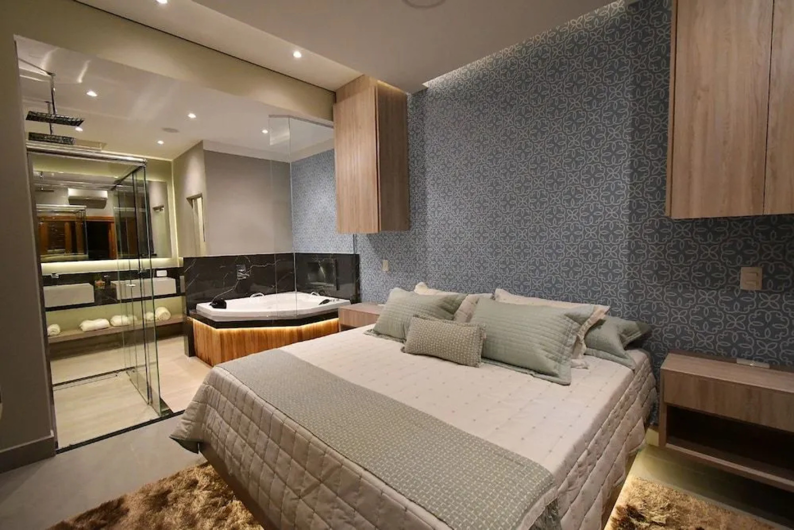 Chão De Folhas Pousada