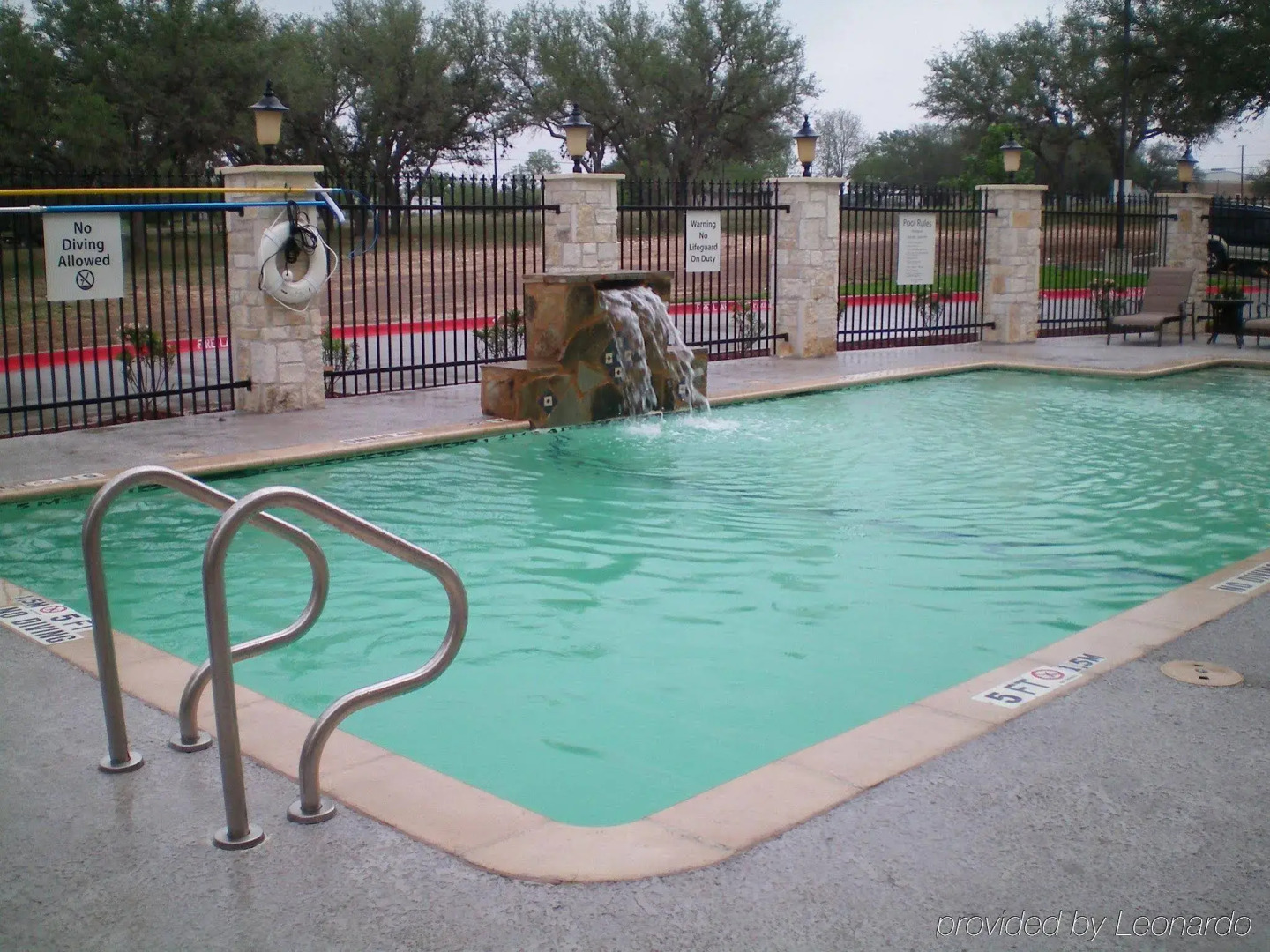 Holiday Inn Express Suites Beeville by IHG