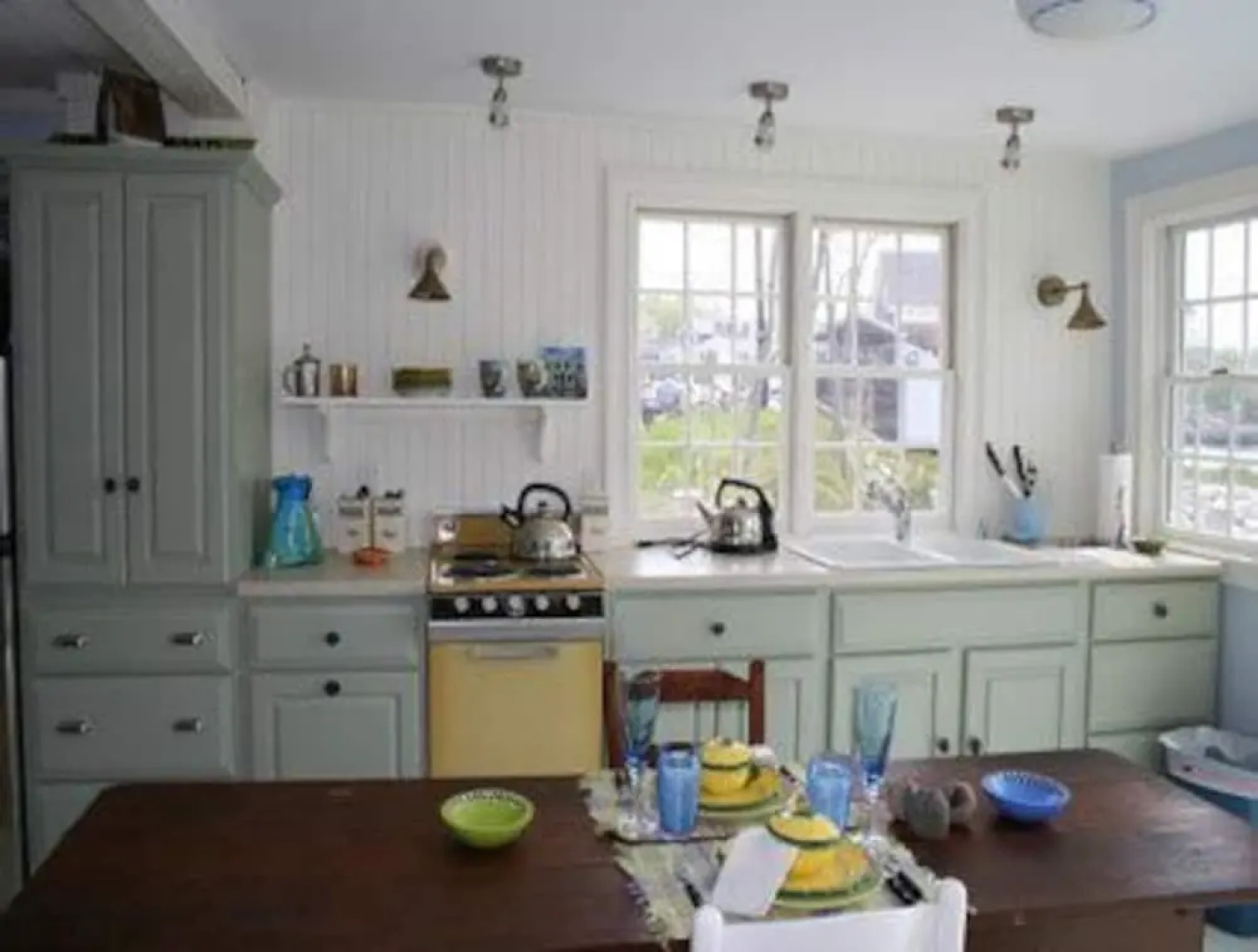 Catbird Seat - Two Bedroom Home
