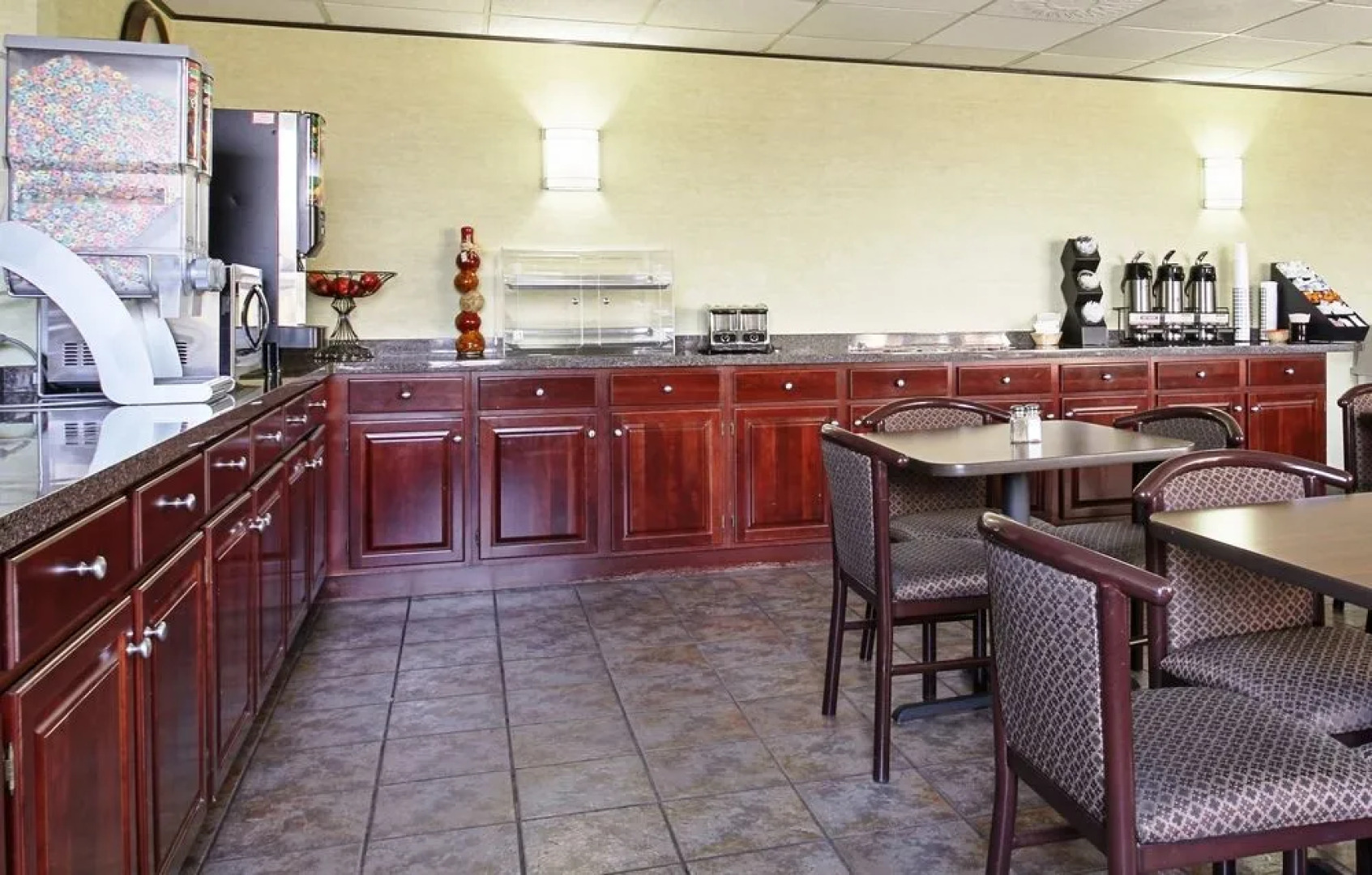 Travelodge Batavia Darien Lake Theme Park