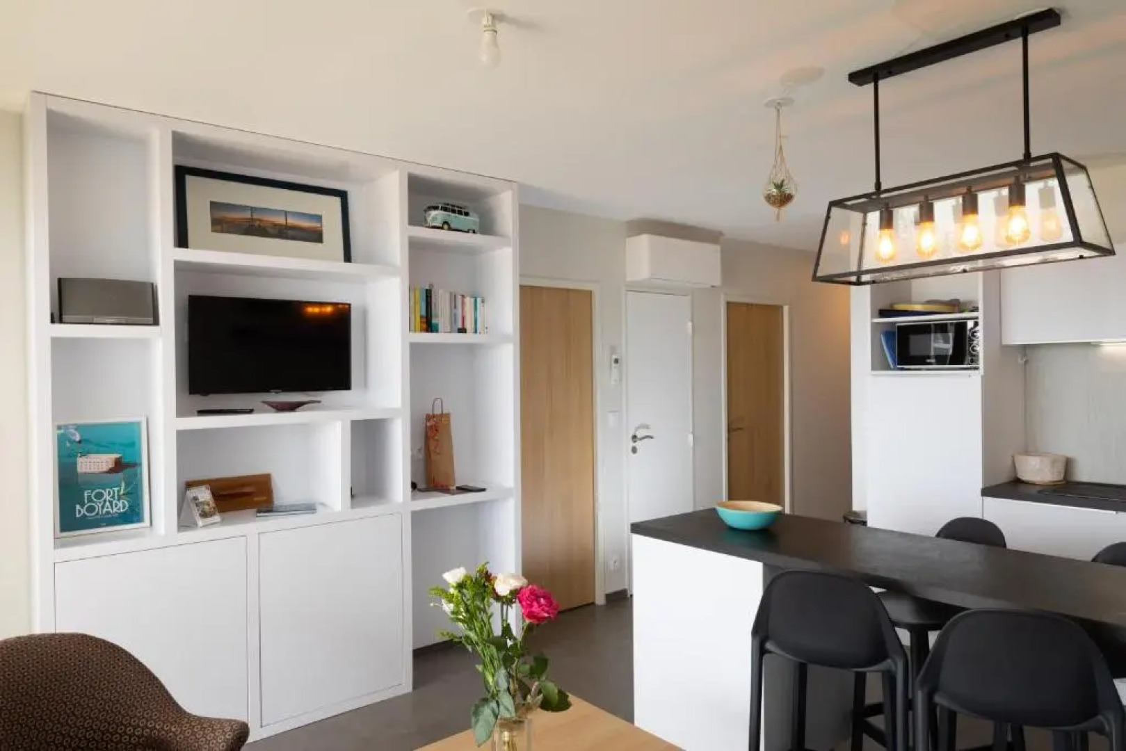 Le Rêve, les pieds dans l'eau, face à l'Ile de Ré