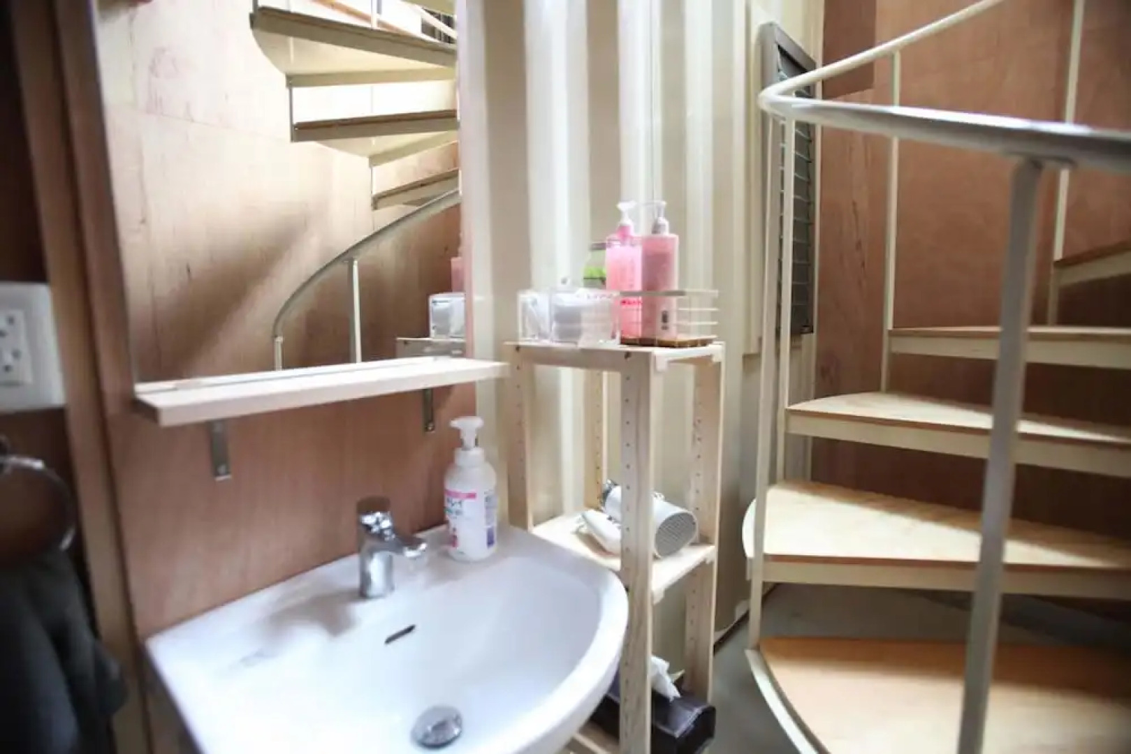 Hotel & Coworking Space GOBANCHI