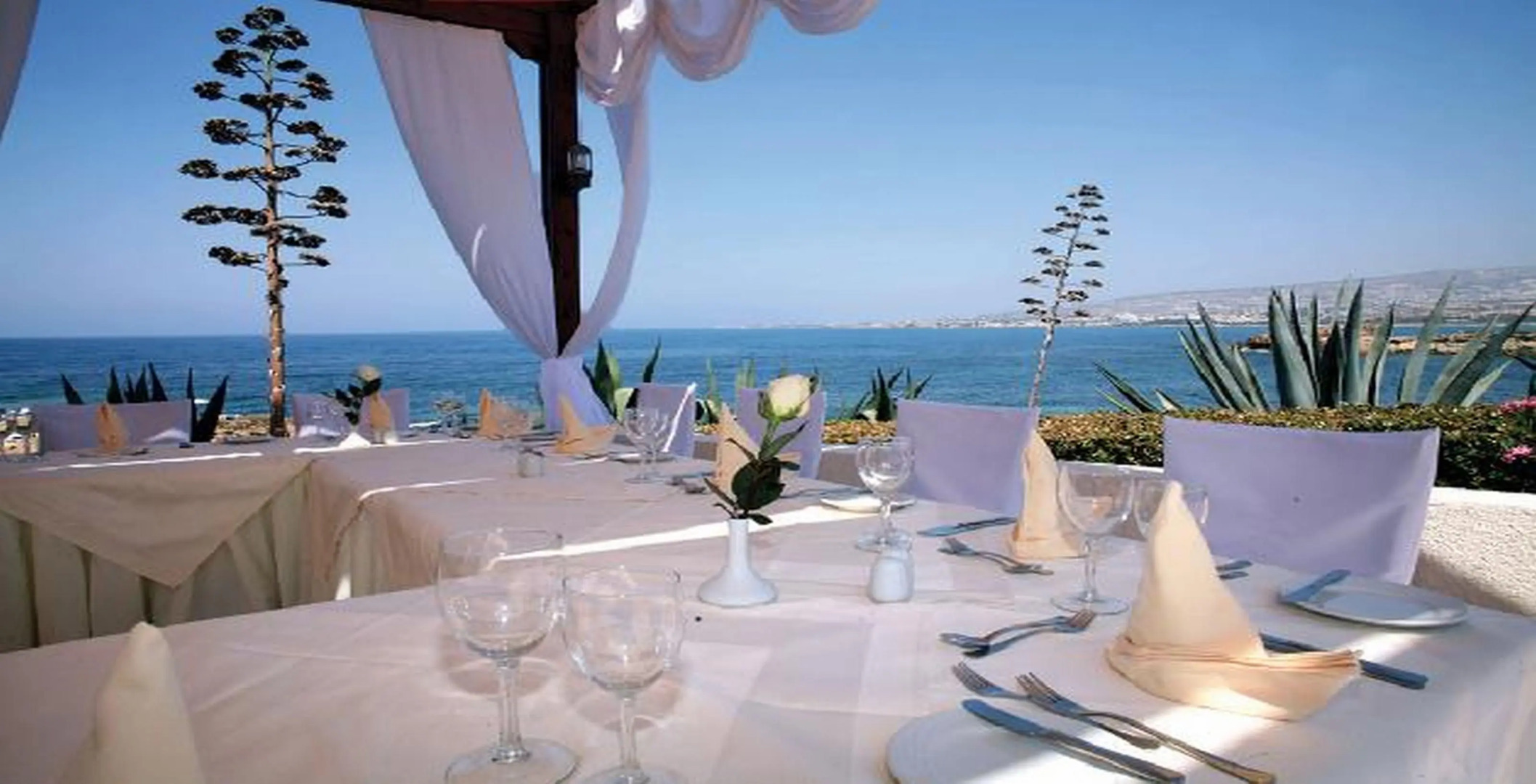 Cynthiana Beach Hotel