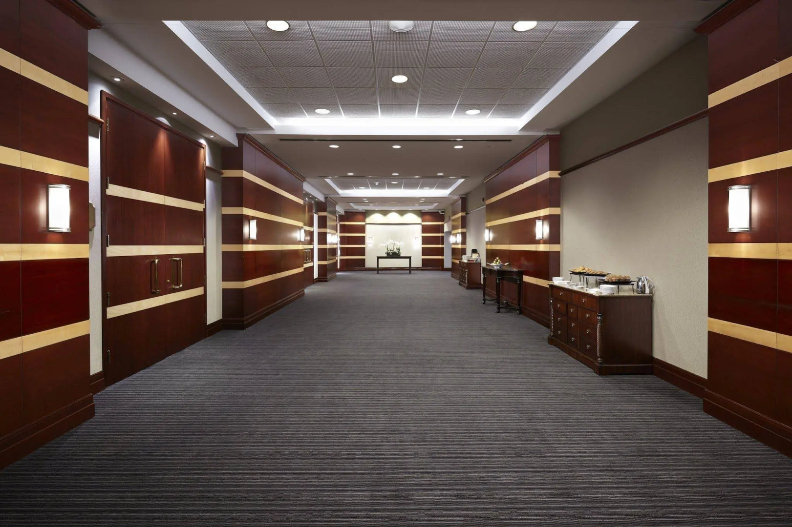 Montreal Marriott Chateau Champlain