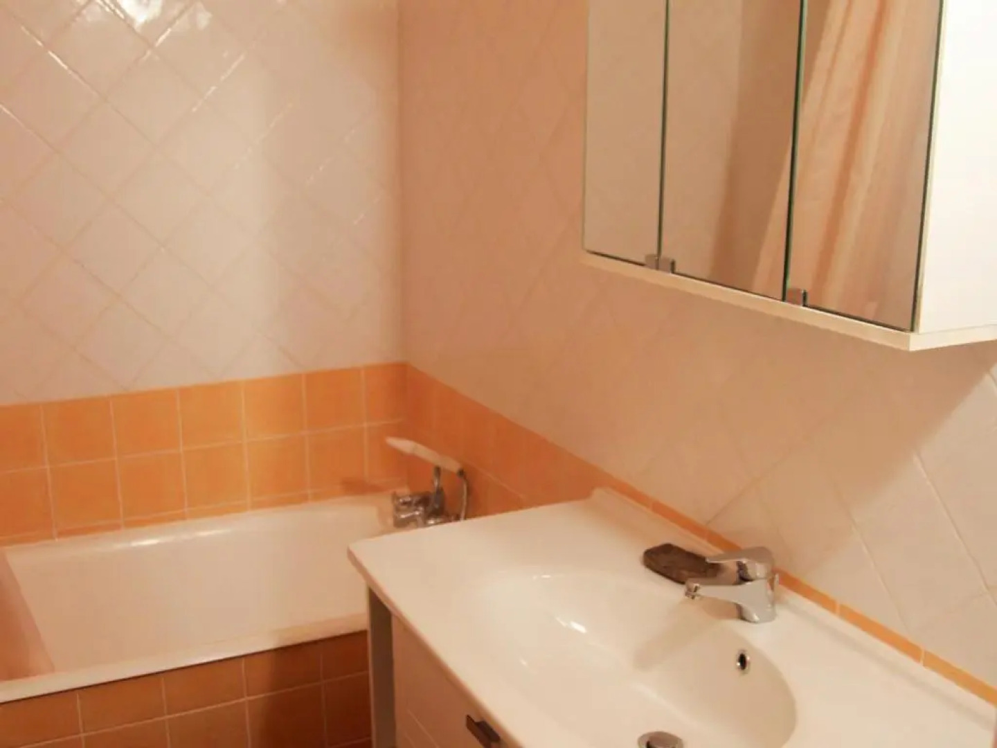 Appartement Enchastrayes, 2 pièces, 6 personnes - FR-1-165A-26