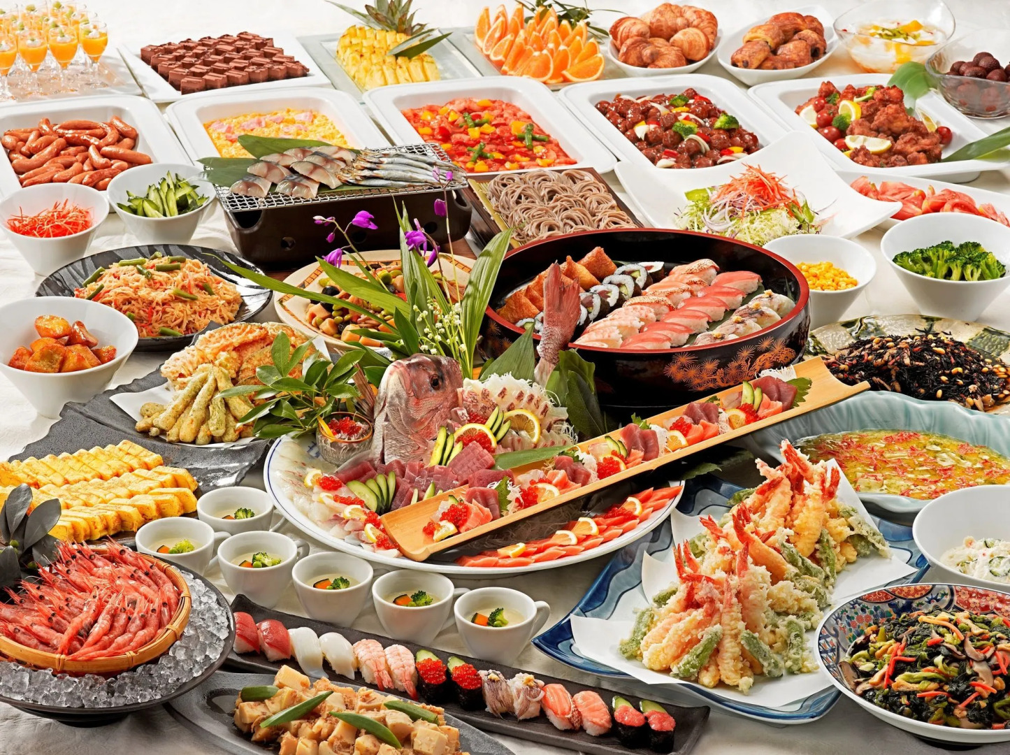 Ooedo Onsen Monogatari Awazu Grand Hotel