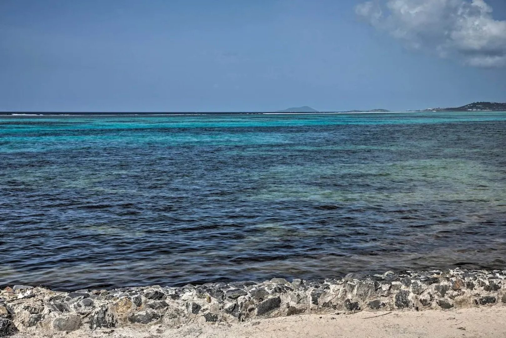 Beachfront St Croix Condo w/ Pool + Lanai!