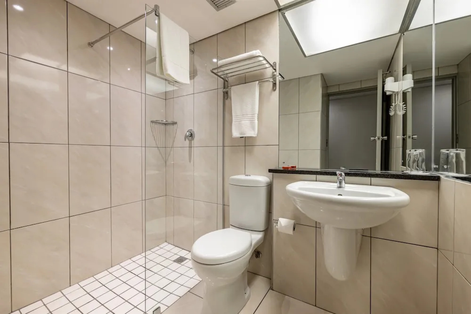 African Sky Hotels - Harrismith Inn