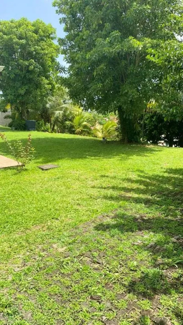 Appartement d'une chambre avec vue sur la ville piscine partagee et terrasse amenagee a Fort de France a 4 km de la plage
