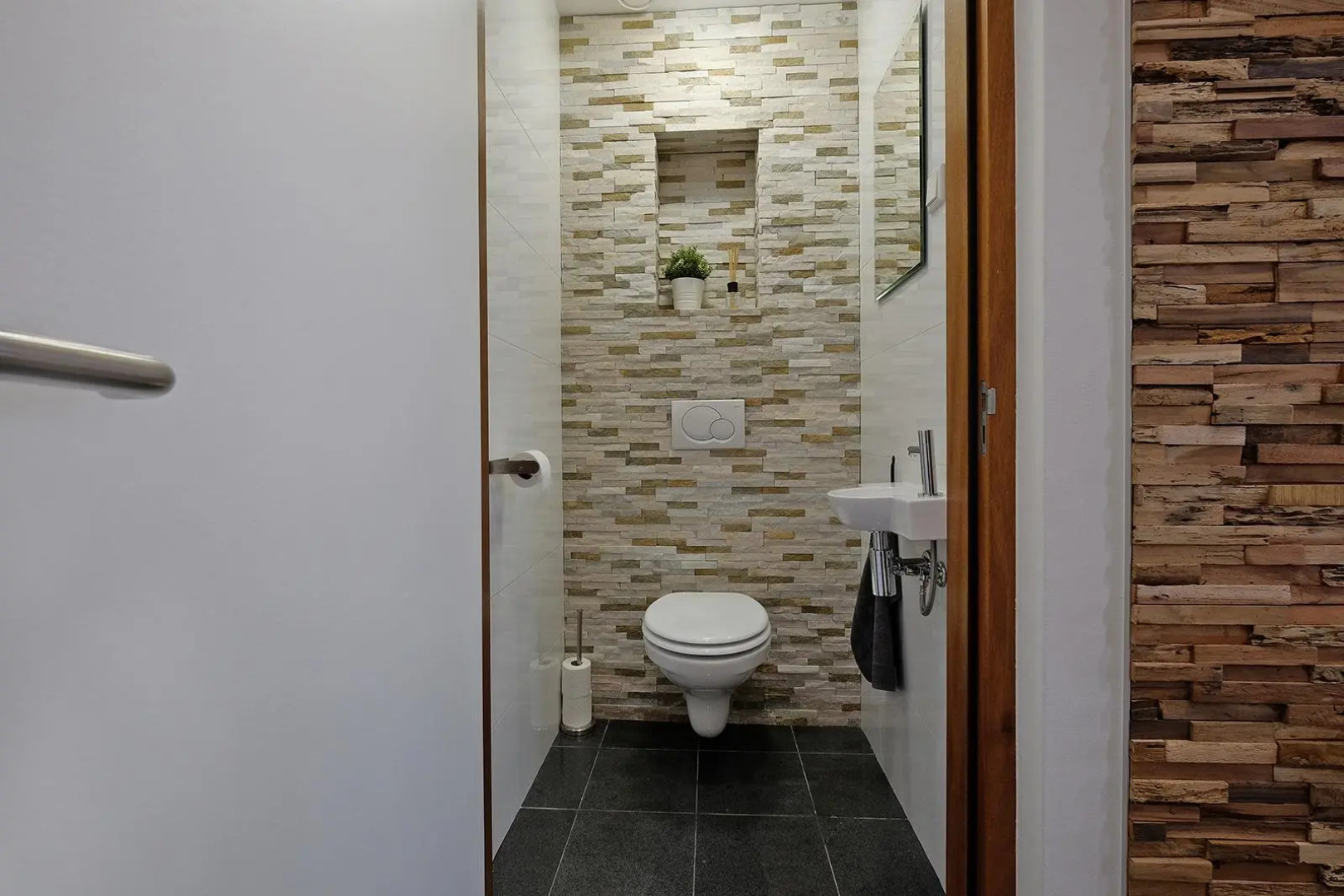 Deluxe Appartement C Stadspark, Netflix, Airco!